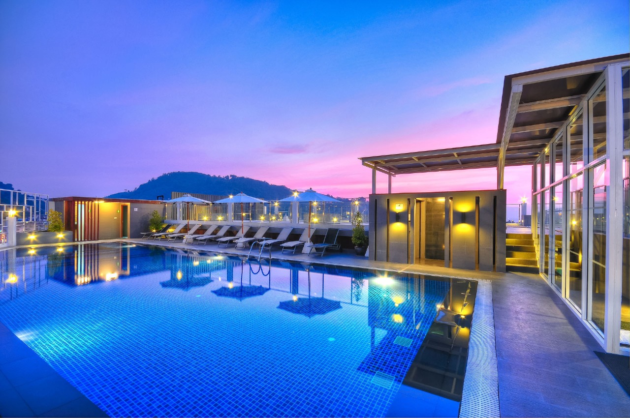 BEST DEAL WITH BEST ASHLEE HEIGHTS PATONG BEACH HOTEL PHUKET (4* HOTEL )  R-123