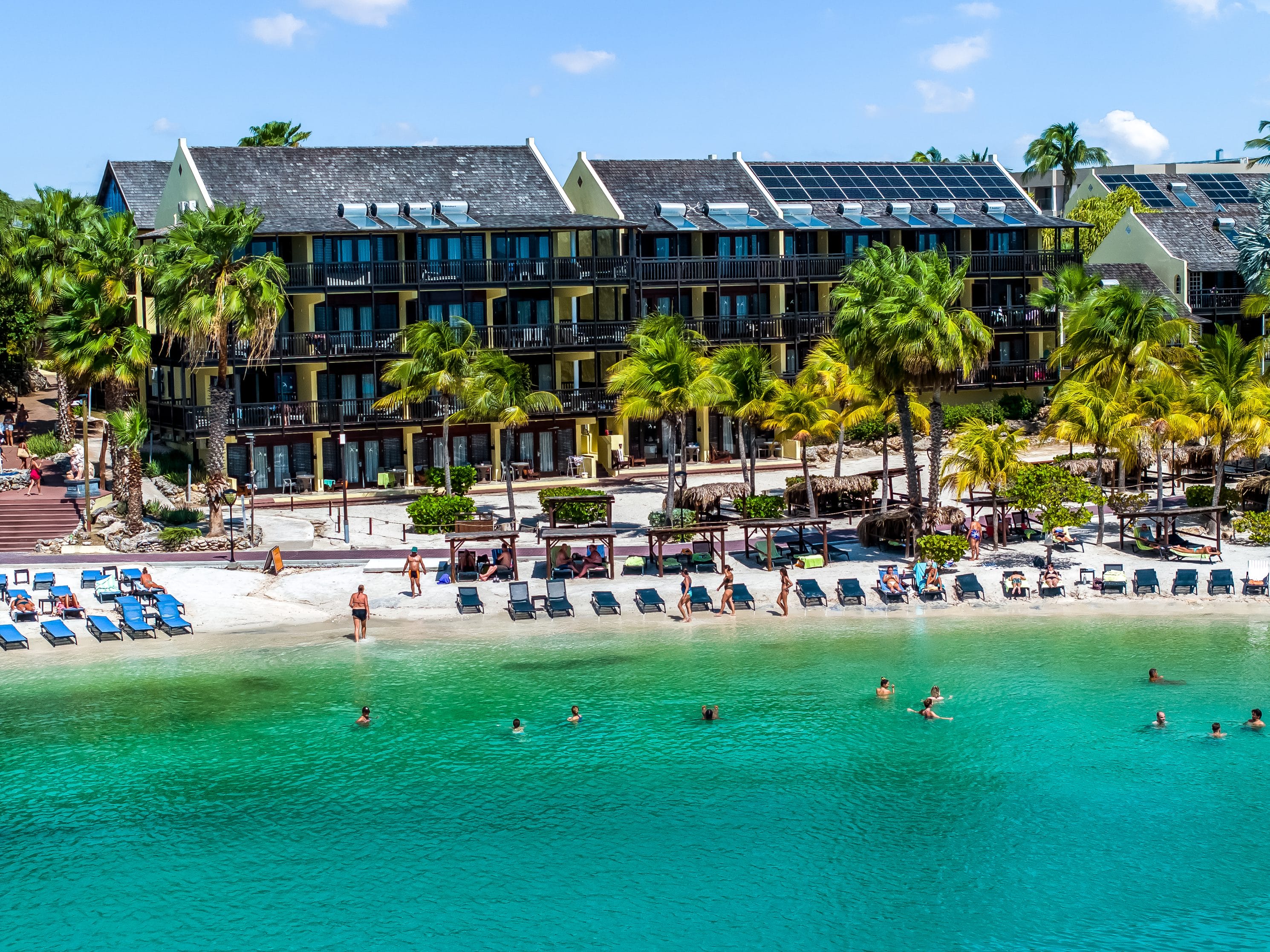 BEST DEAL WITH OCEAN FRONT BEACH RESORT PHUKET (5* HOTEL)  R-125